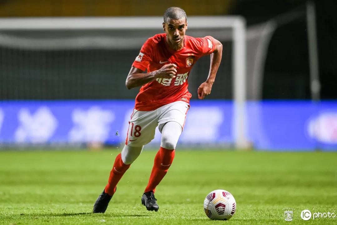 نصفنهائيدوريأبطالأفريقيا2020معاركأسطوريةعلىأبوابالتتويج