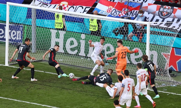 نتائج دوري أبطال أوروبا الآنأحدث التحديثات والمفاجآت