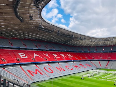 عربيهتويوتاهايلوكسسيارةالبيكأبالمثاليةللطرقالوعرة